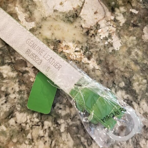 Green Leather Belt, size S - Picture 4 of 4